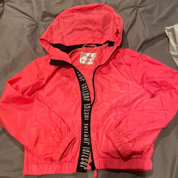 Pink wind beaker / light rain jacket from Justice - Picture 1 of 6